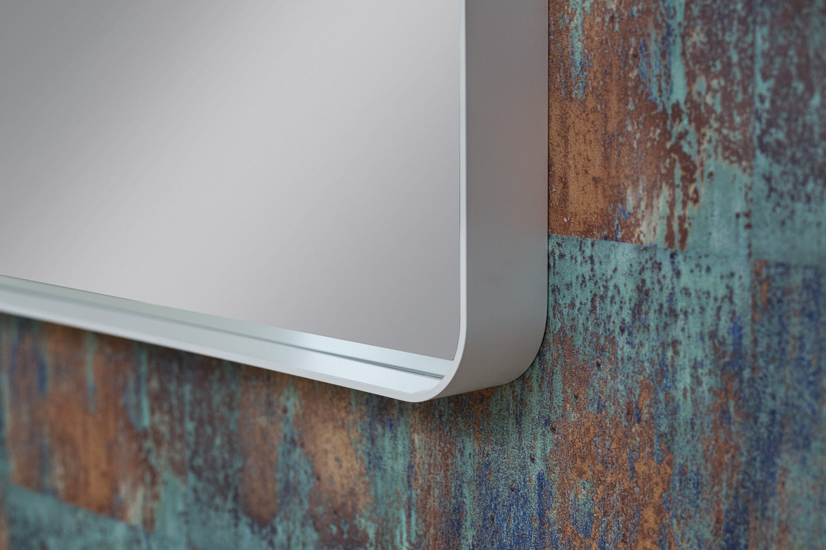 Vidi badrumsspegel Aris vit