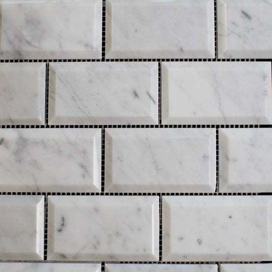 Marmormosaik Bianco Carrara Fasad Beveled 100x50x10 mm